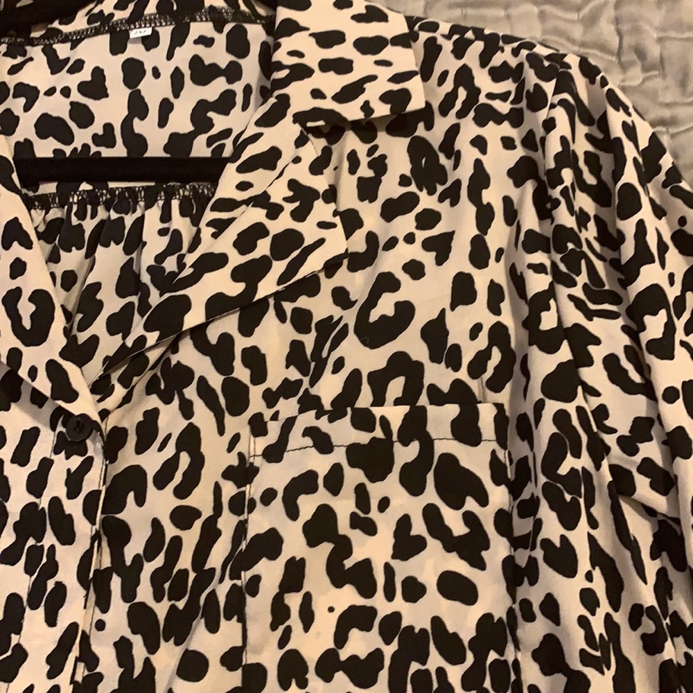 Leopard button down shirt - Picture 8 of 10